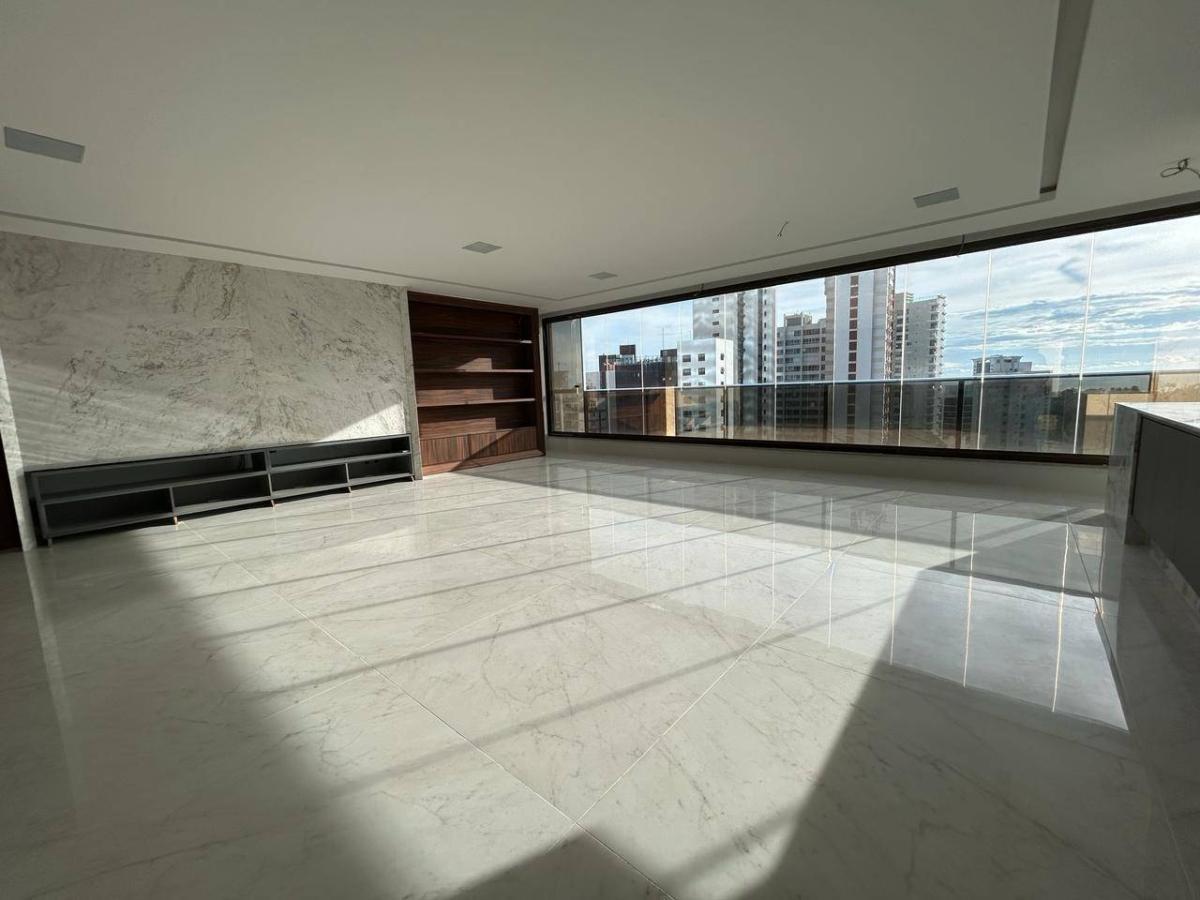 Apartamento Mansão Bahiano de Tênis 4 suítes de 305m2 Decorado Graça Vista Mar - Iuri Imóveis