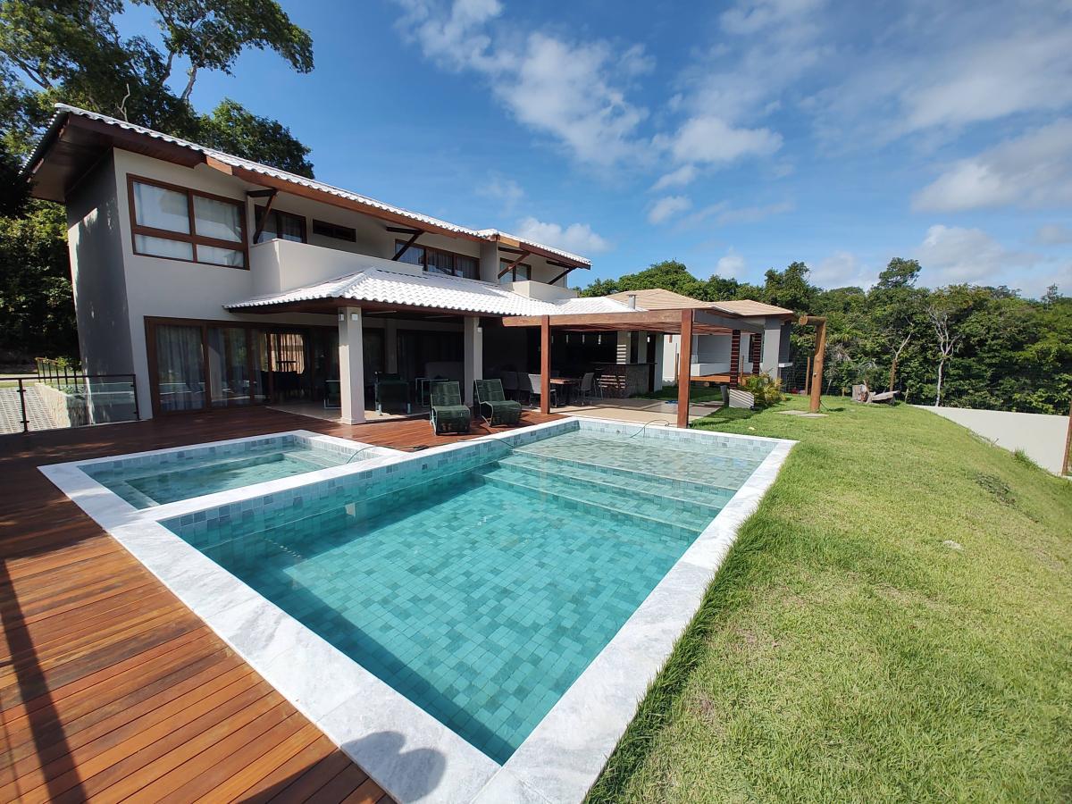 Casa Praia do Forte 4 suítes Ilha dos Pássaros Estrada do Coco Linha Verde Fino Acabamento